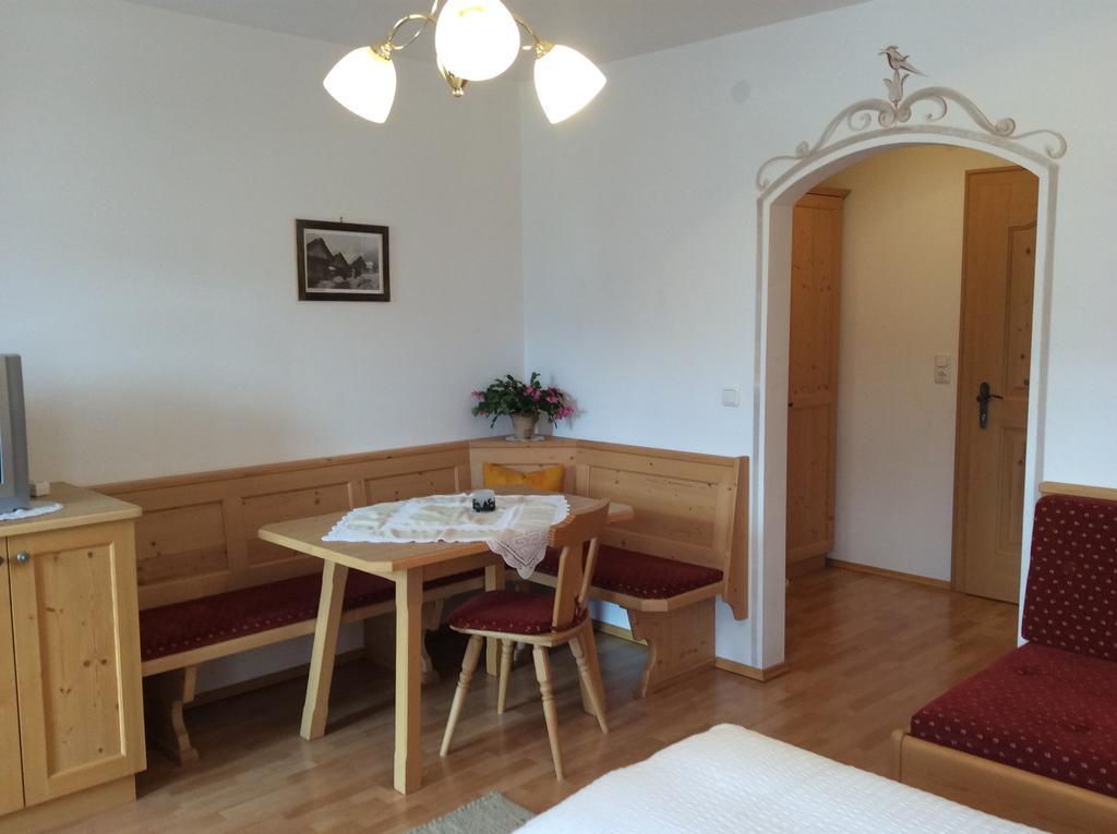 Klammer Gabi Obertilliach Habitación foto